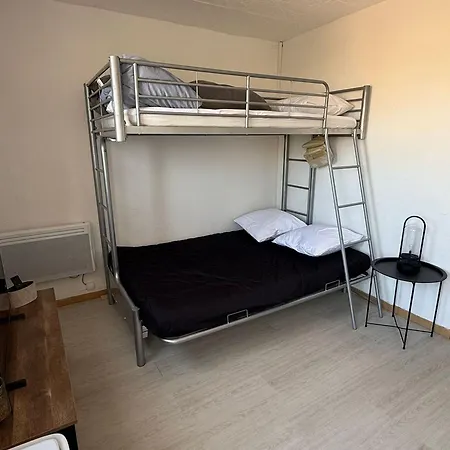 Apartment A Avec Terrasse Et Parking, 3 Pers. - Fr-1-784-42 Gruissan